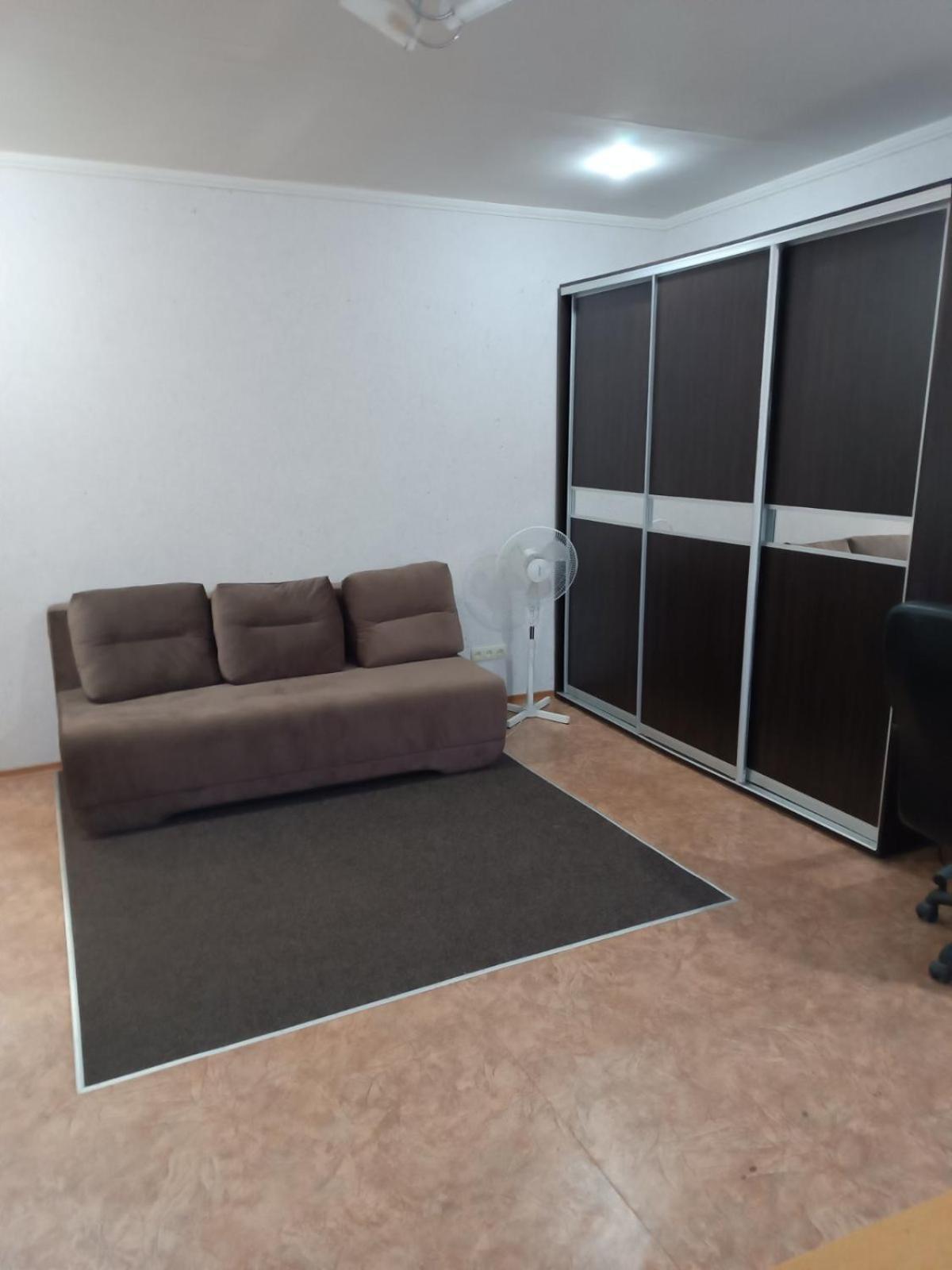 Две Уютные Квартиры В Центре Города Дзержинка - New Apartments Krivoy Rog Luaran gambar